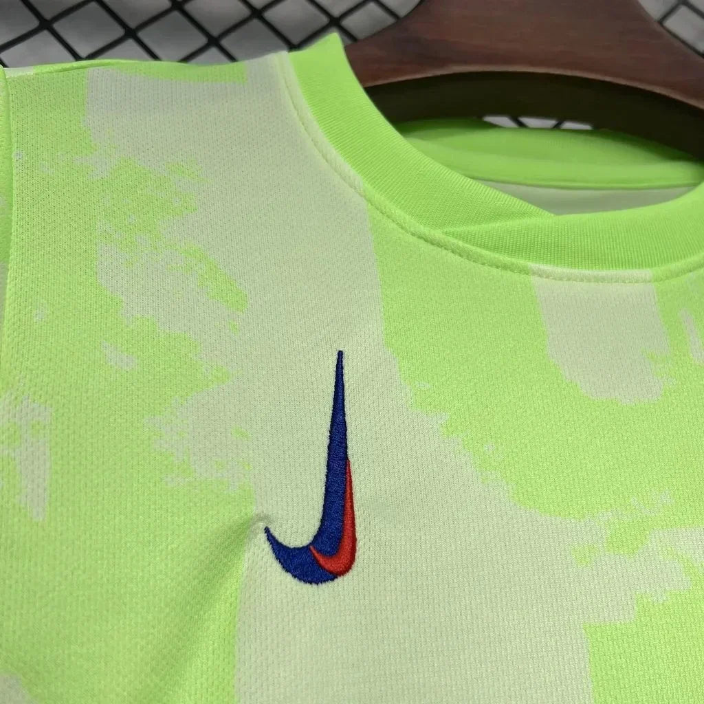 24/25 Barcelona Third Away Tenue