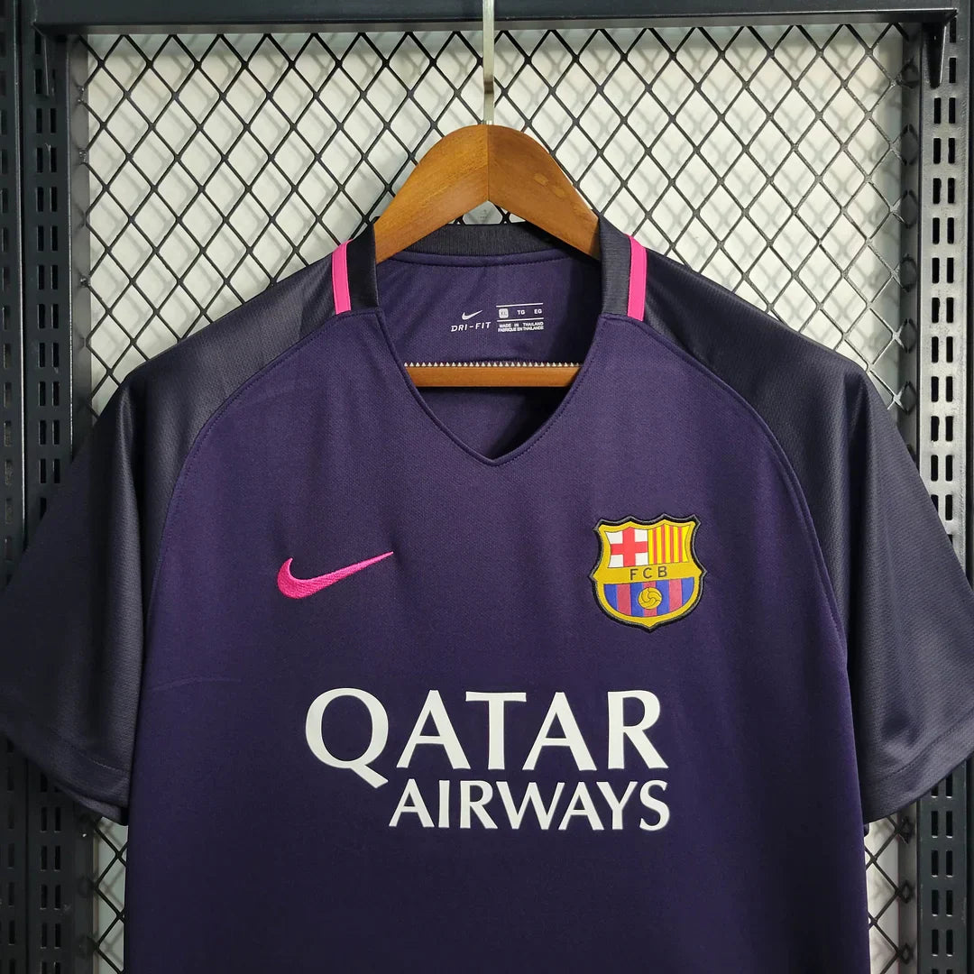 2016/2017 Retro Barcelona Away Kit