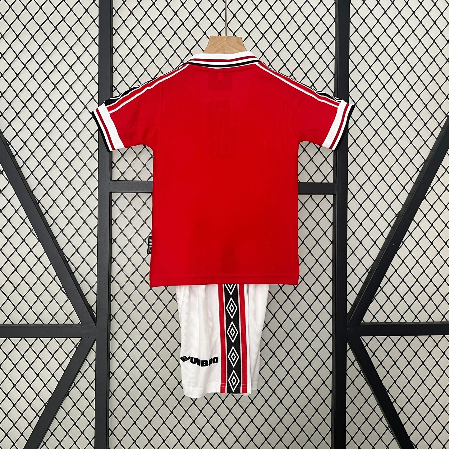 Manchester United 98/99 Home Tenue