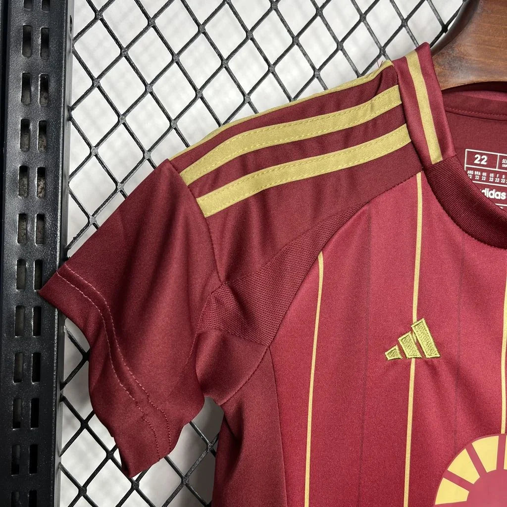 24/25 Roma Home Tenue
