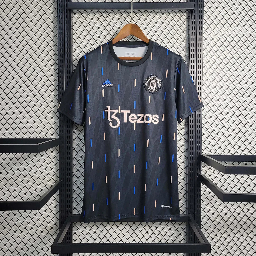 23/24 Manchester United Pre-competition Training Wear