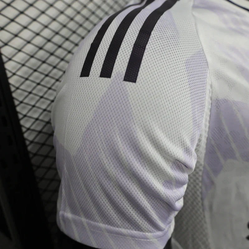 25/26 Manchester United Away Jersey
