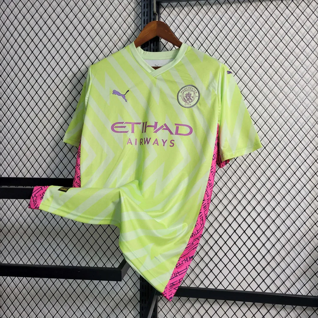 23/24 Manchester City Goalkeeper Kit