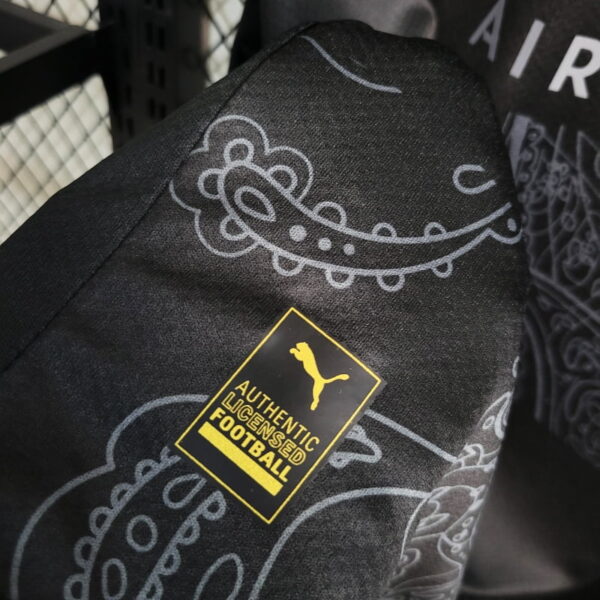 Manchester City "Blackout" Limited Jersey