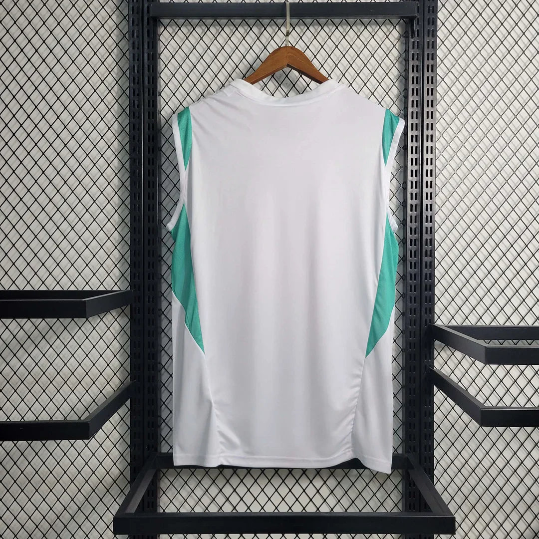 23/24 Manchester United Training Wear