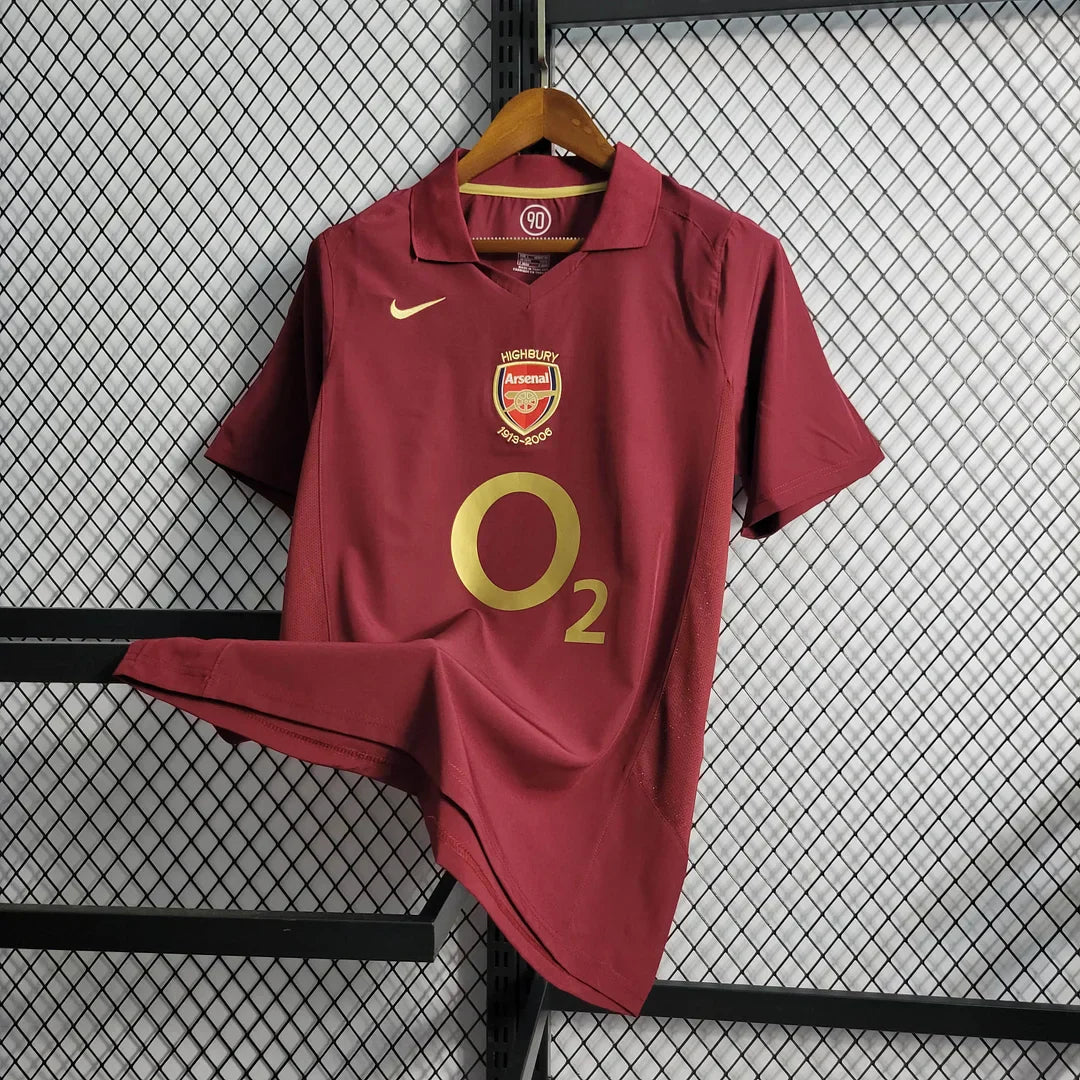 Arsenal 2005-2006 Home Kit