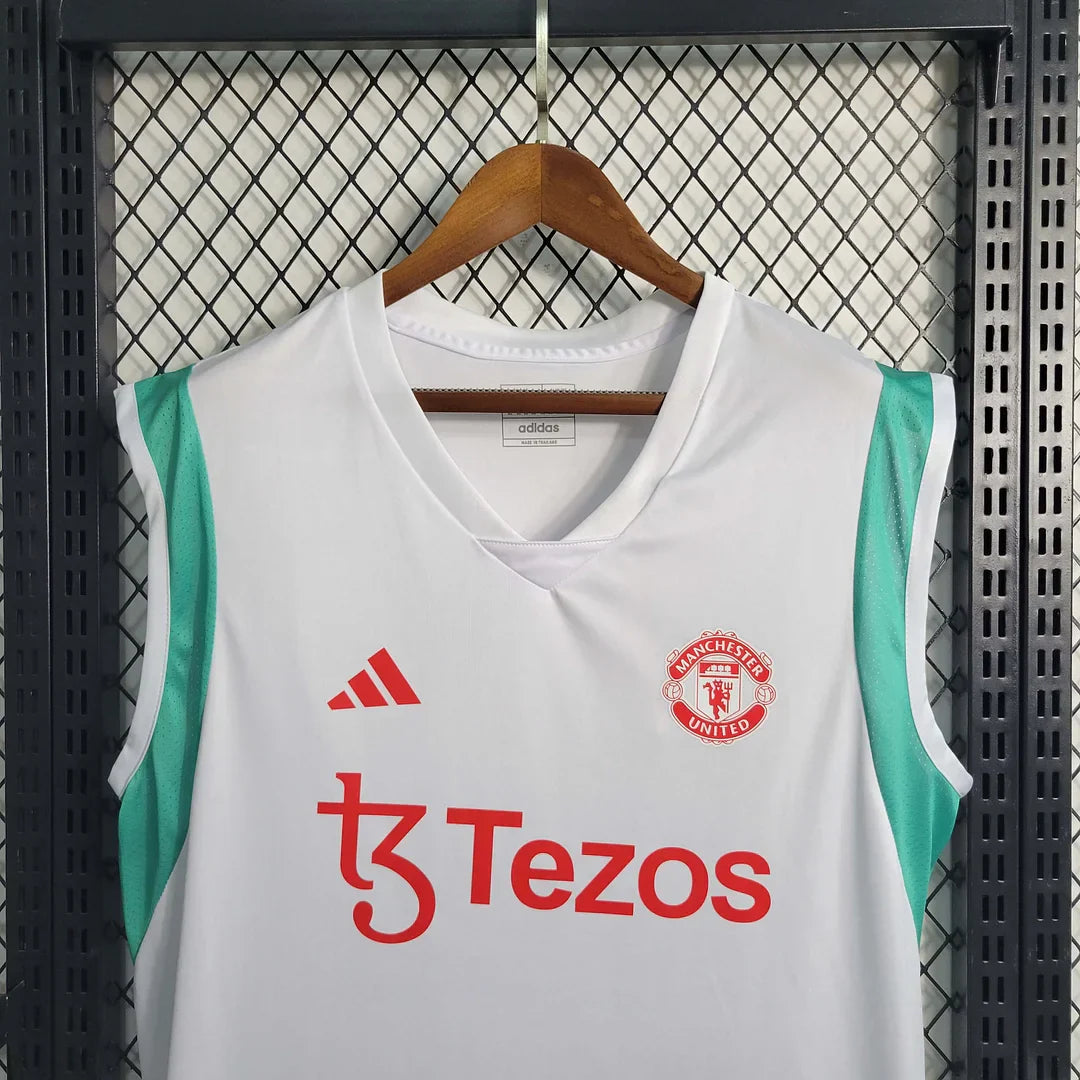 23/24 Manchester United Training Wear