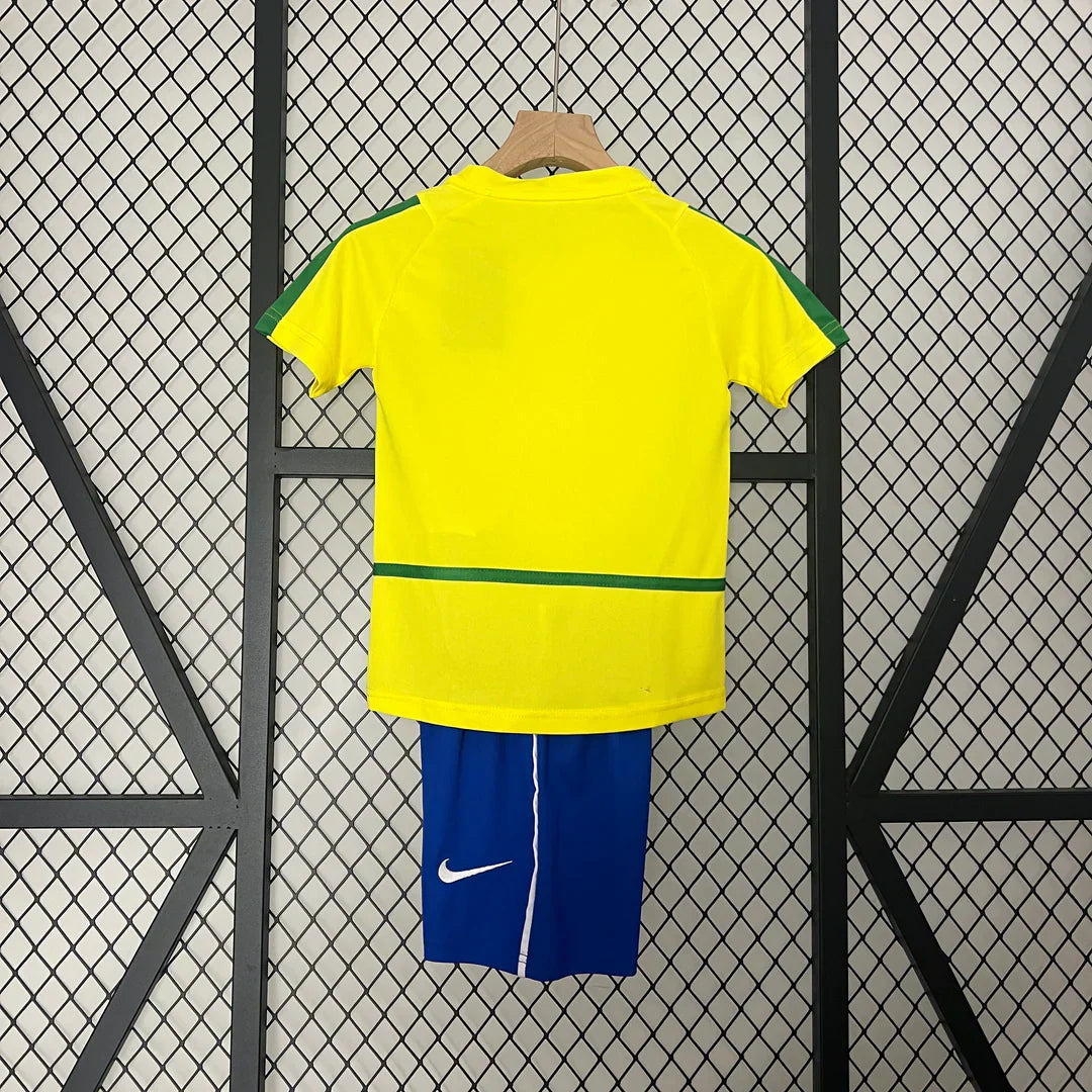 Brazil 2002 Home Tenue