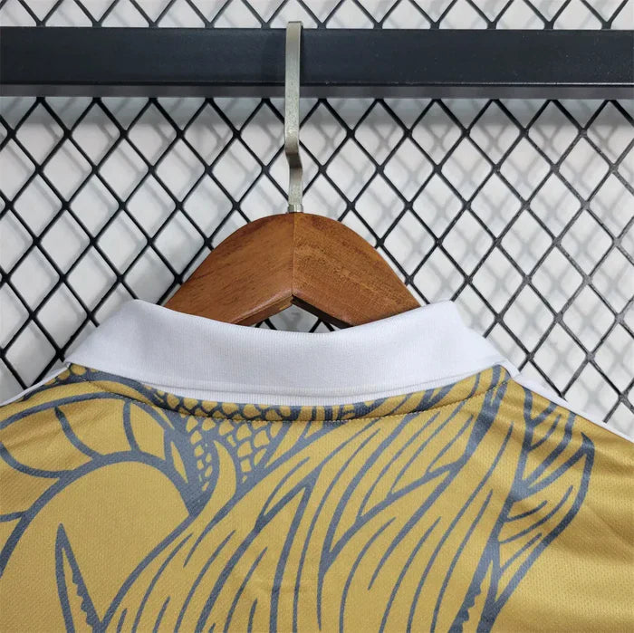 Real Madrid "Dragón Dorado" Limited Jersey