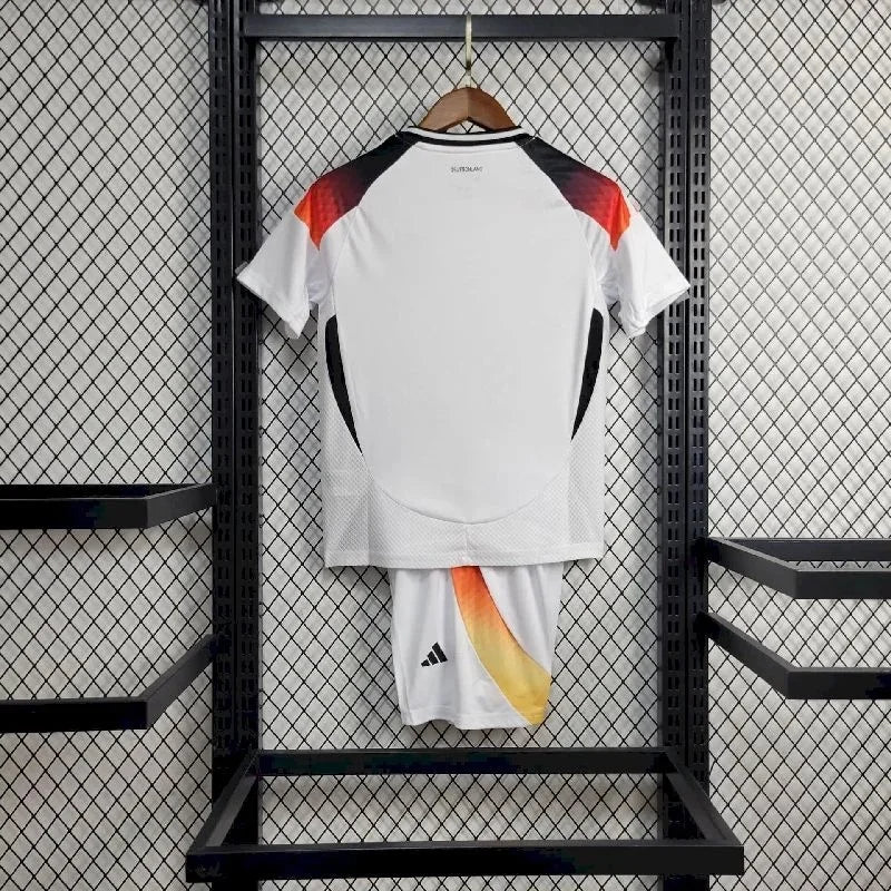 2024 Germany Home Tenue