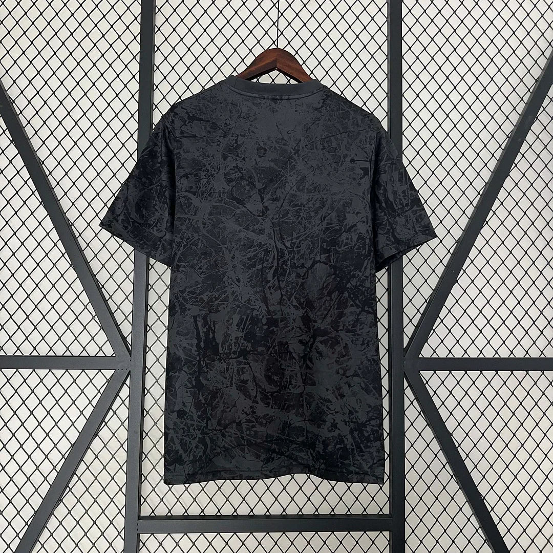24/25 Manchester United Black Limited Jersey