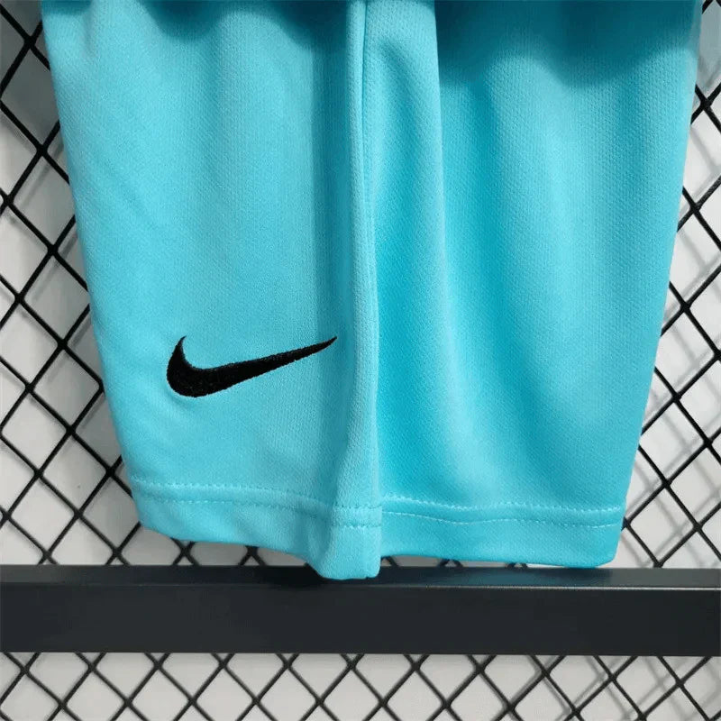 23/24 Barcelona Away Tenue