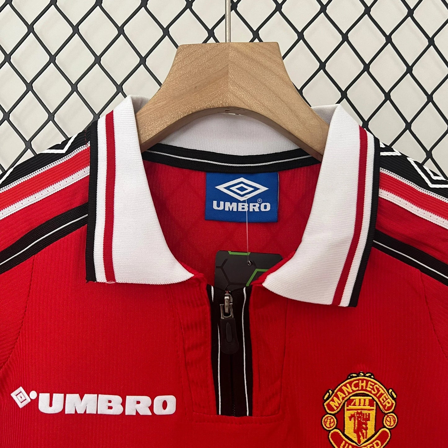 Manchester United 98/99 Home Tenue