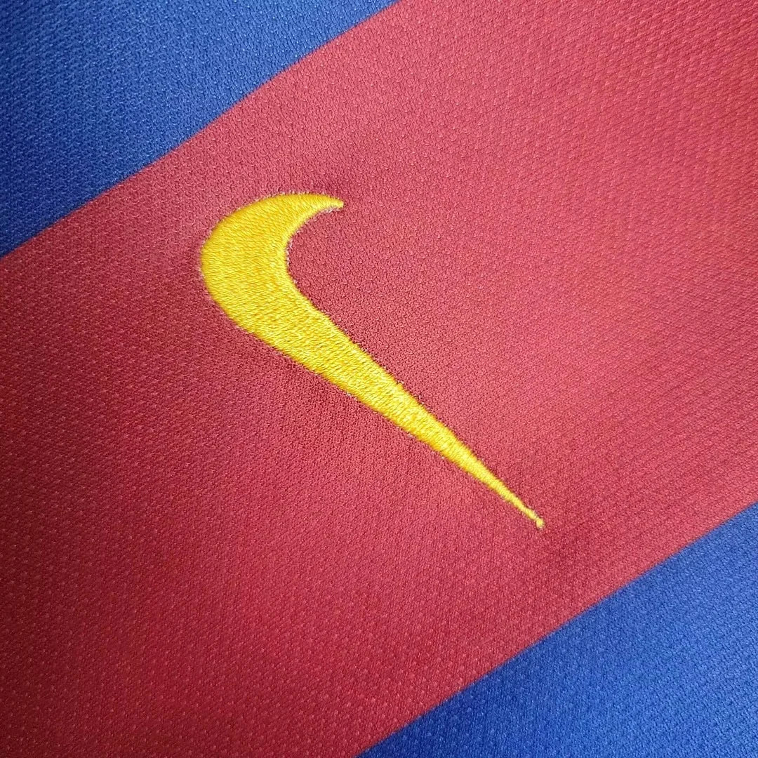 2010/2011 Retro Barcelona Home Tenue