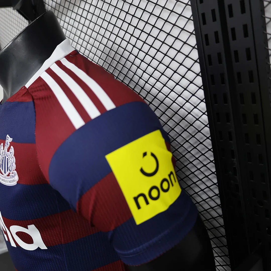 24/25 Newcastle United Home Kit