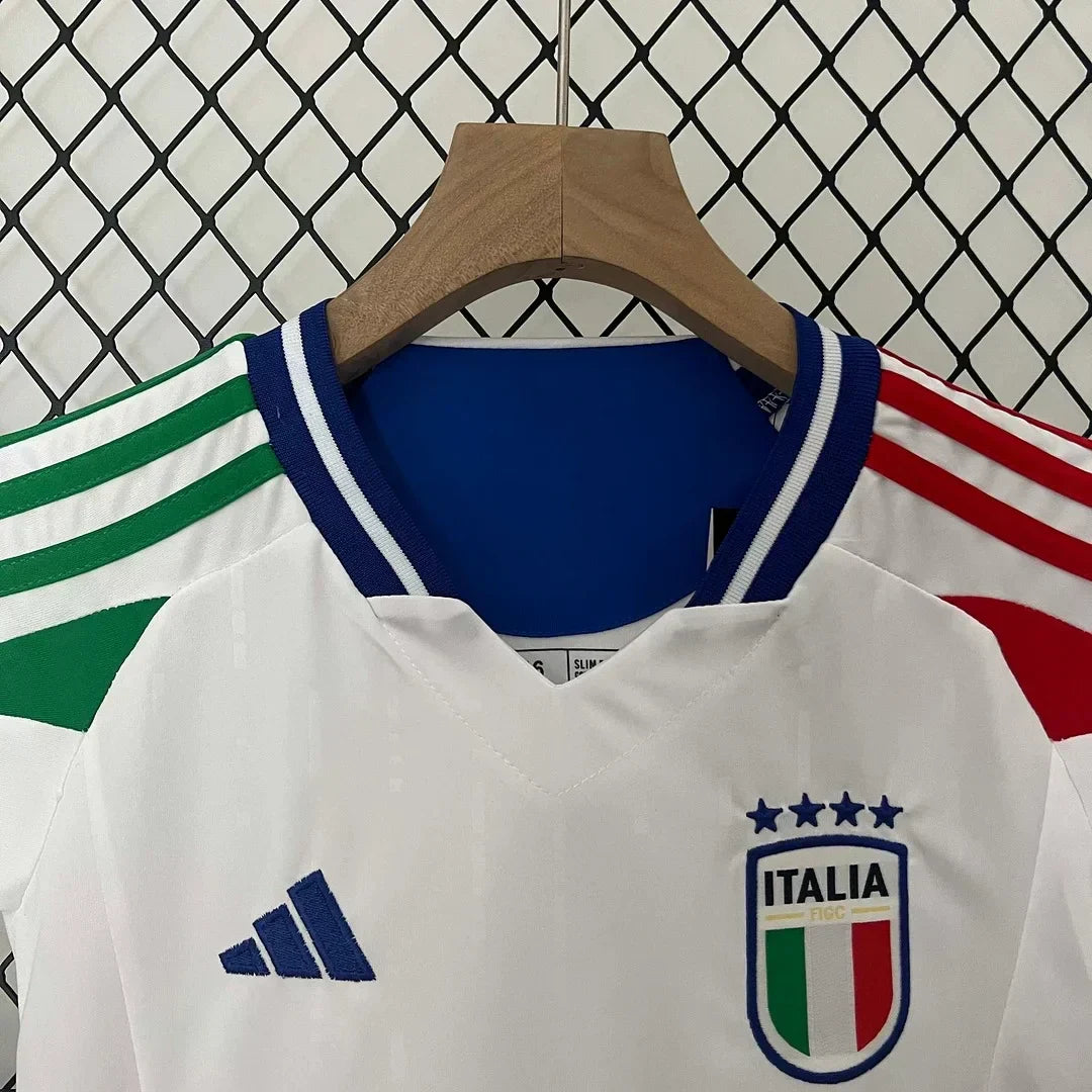 2024 Italy Away Tenue