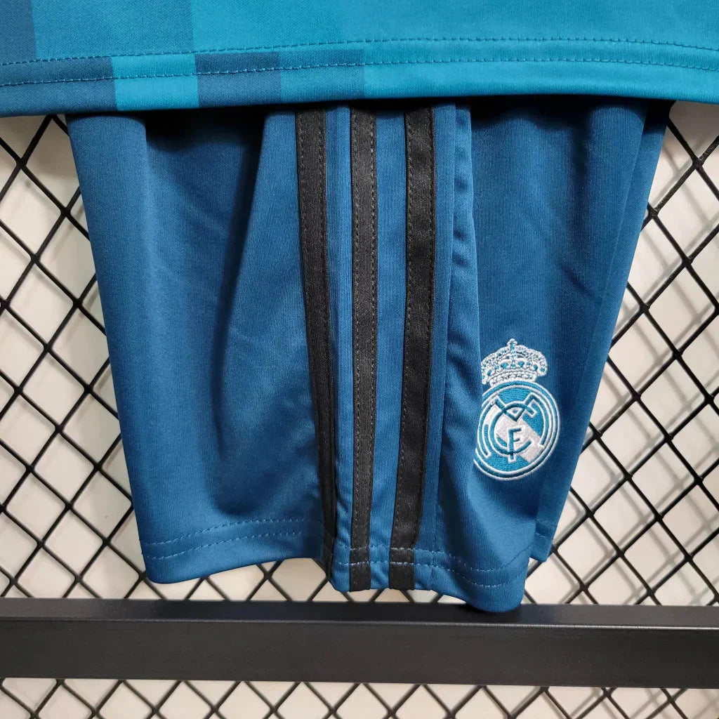Real Madrid 17/18 Third Away Tenue
