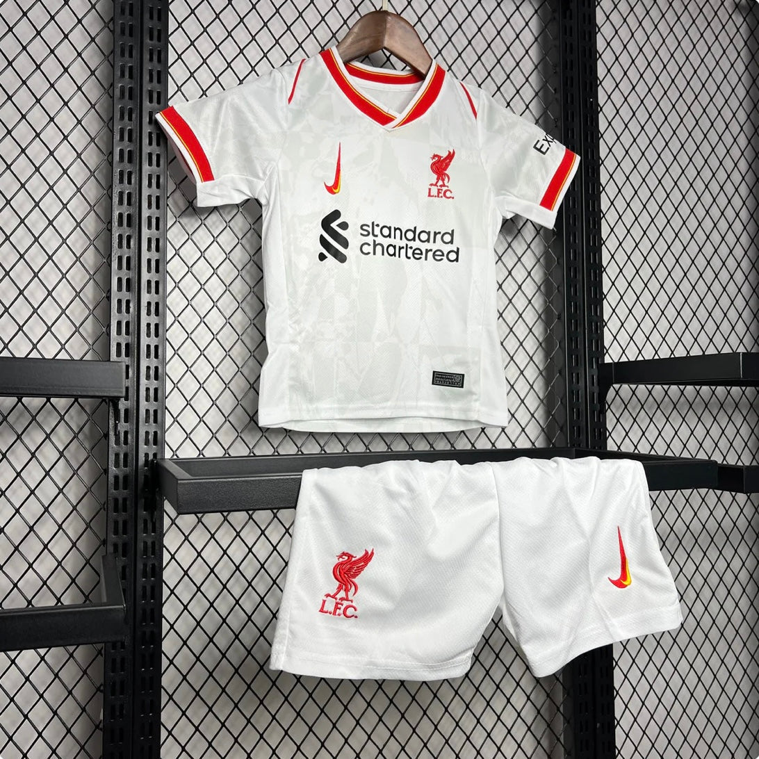 Liverpool 24/25 Third Tenue