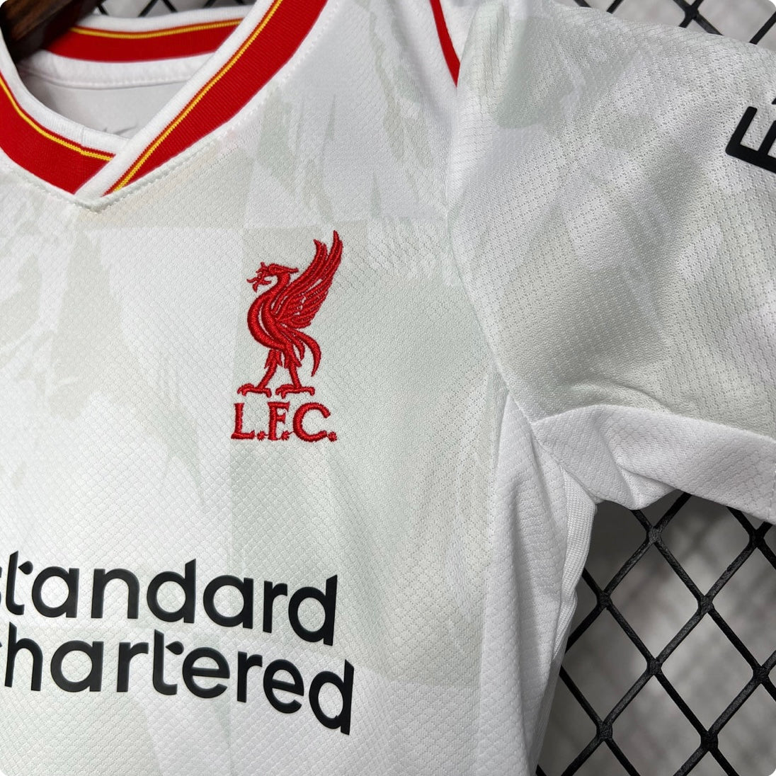 Liverpool 24/25 Third Tenue