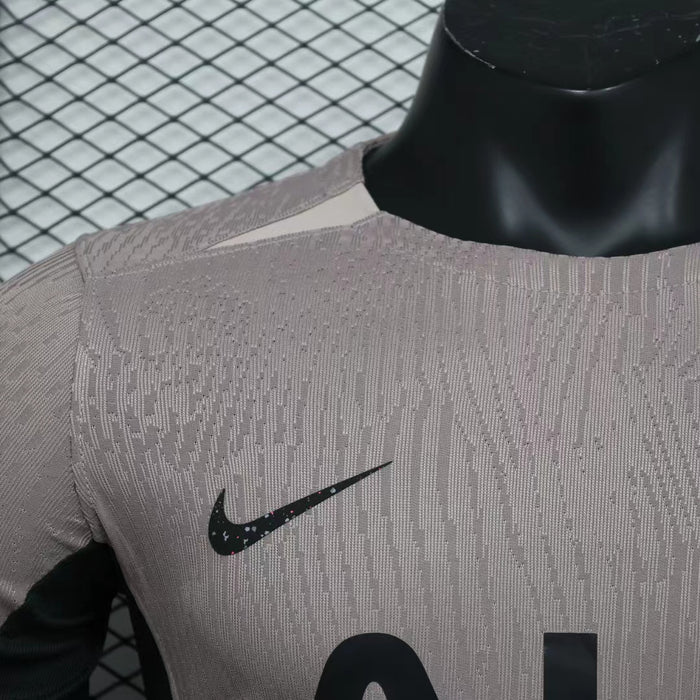 Tottenham 23-24 Away Kit