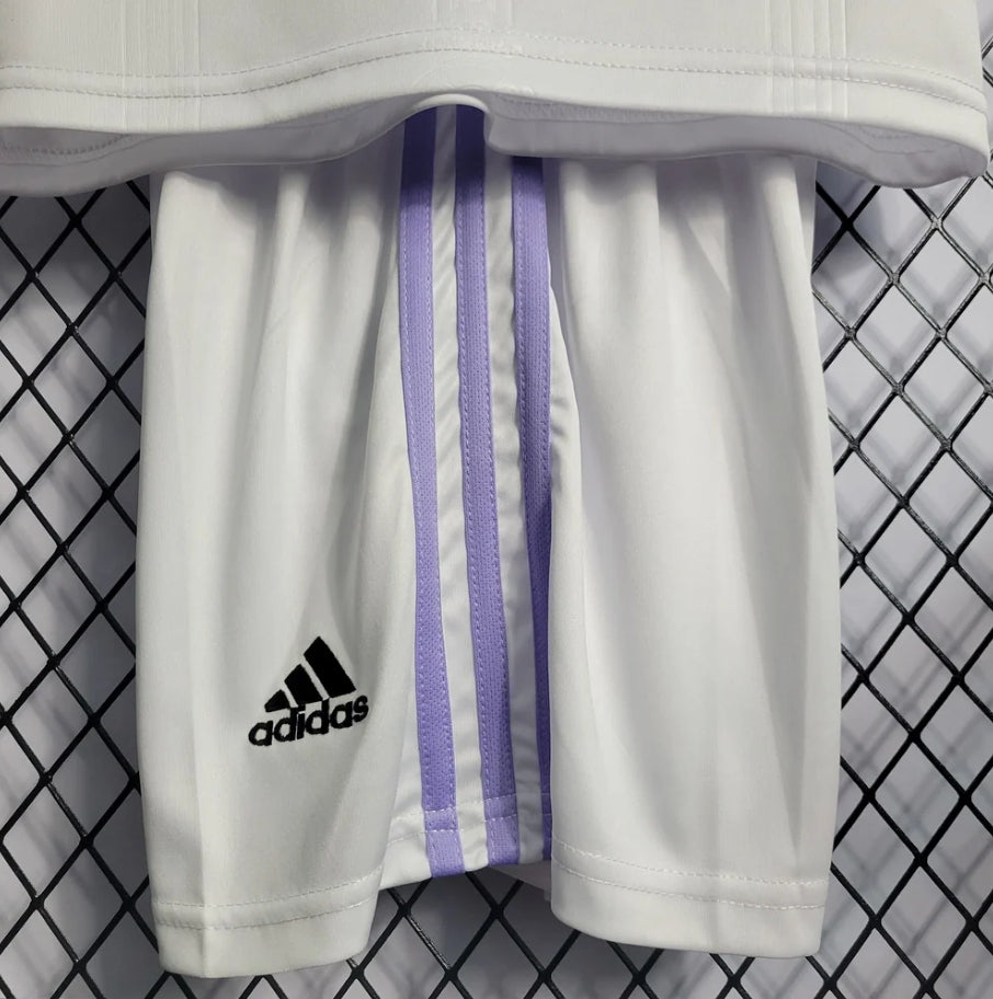 Real Madrid 22/23 Home Tenue