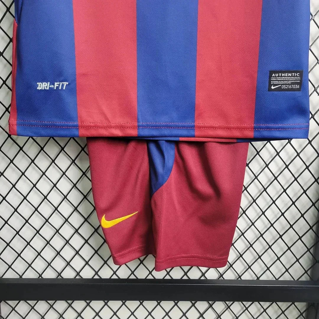2010/2011 Retro Barcelona Home Tenue