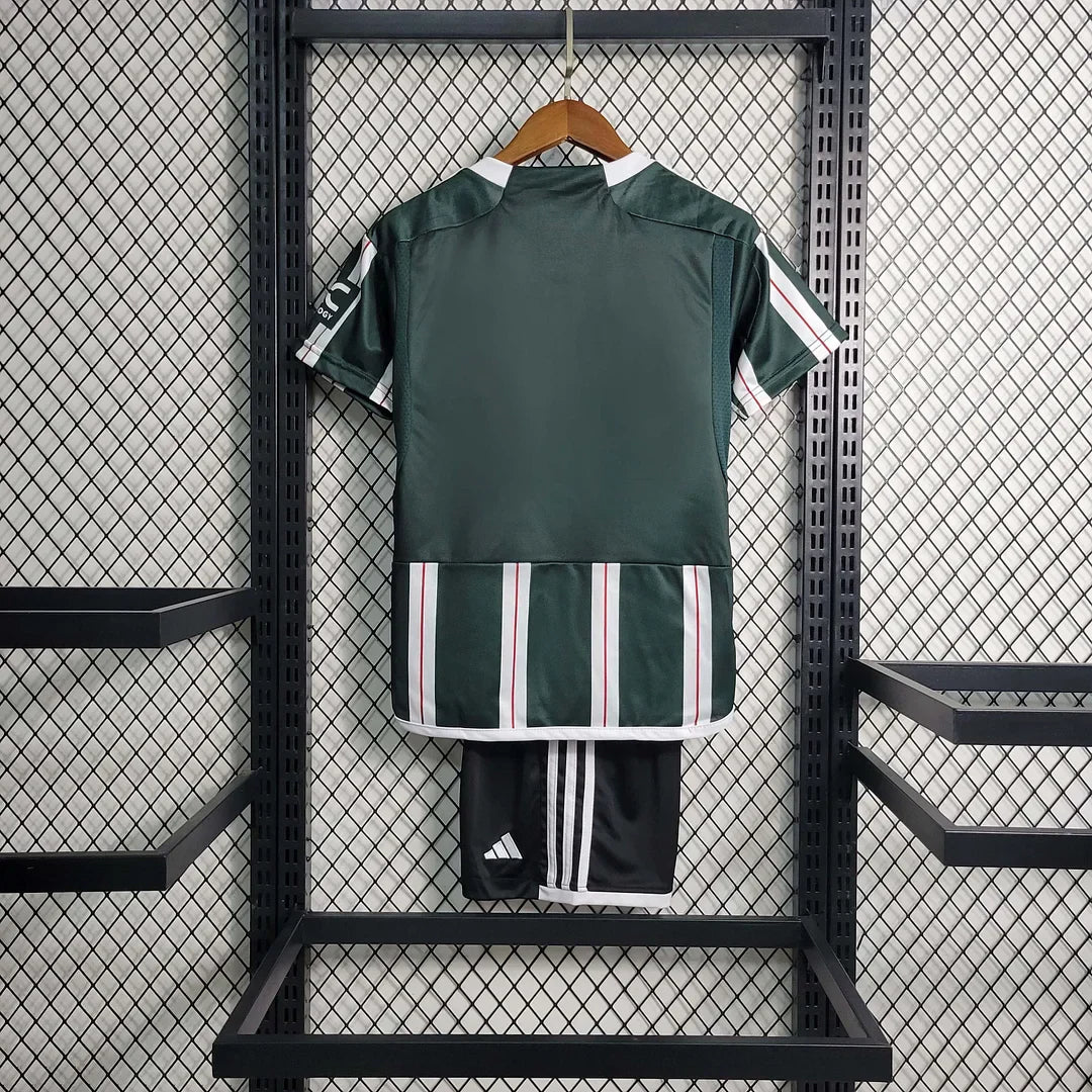 23/24 Manchester United Away Tenue