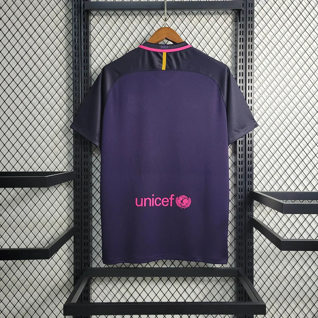 2016/2017 Retro Barcelona Away Kit