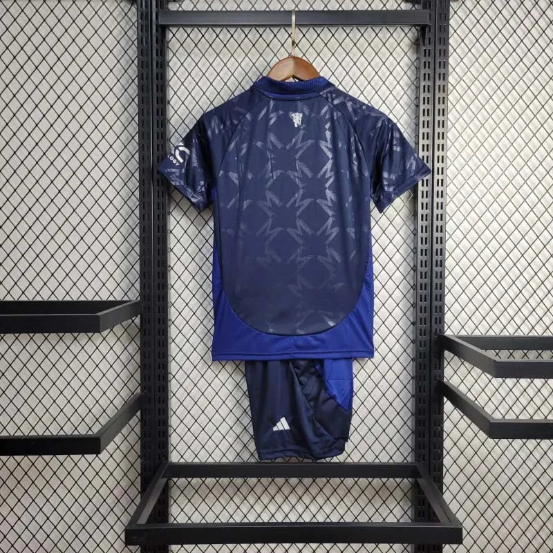24/25 Manchester United Away Tenue