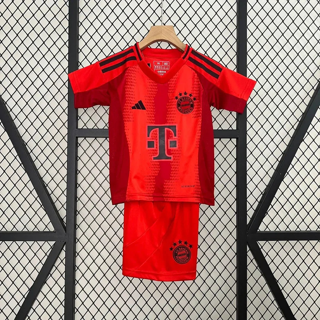 24/25 Bayern Munchen Home Tenue