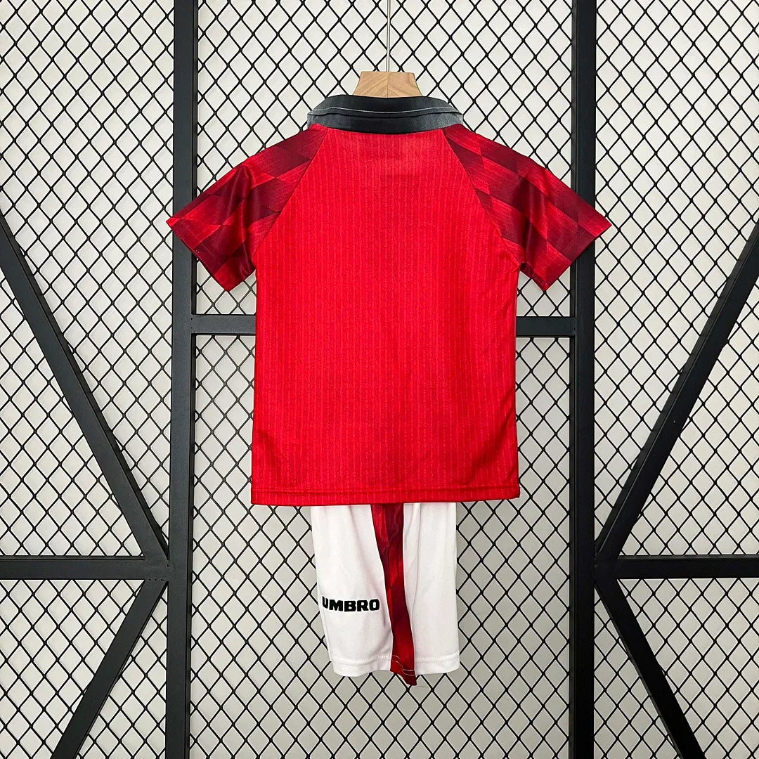 1996/1998 Retro Manchester United Home Tenue