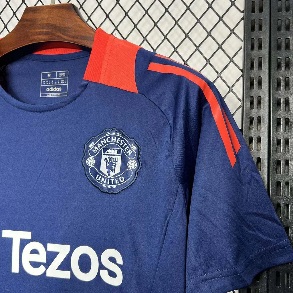 24/25 Manchester United Pre-Match Kit