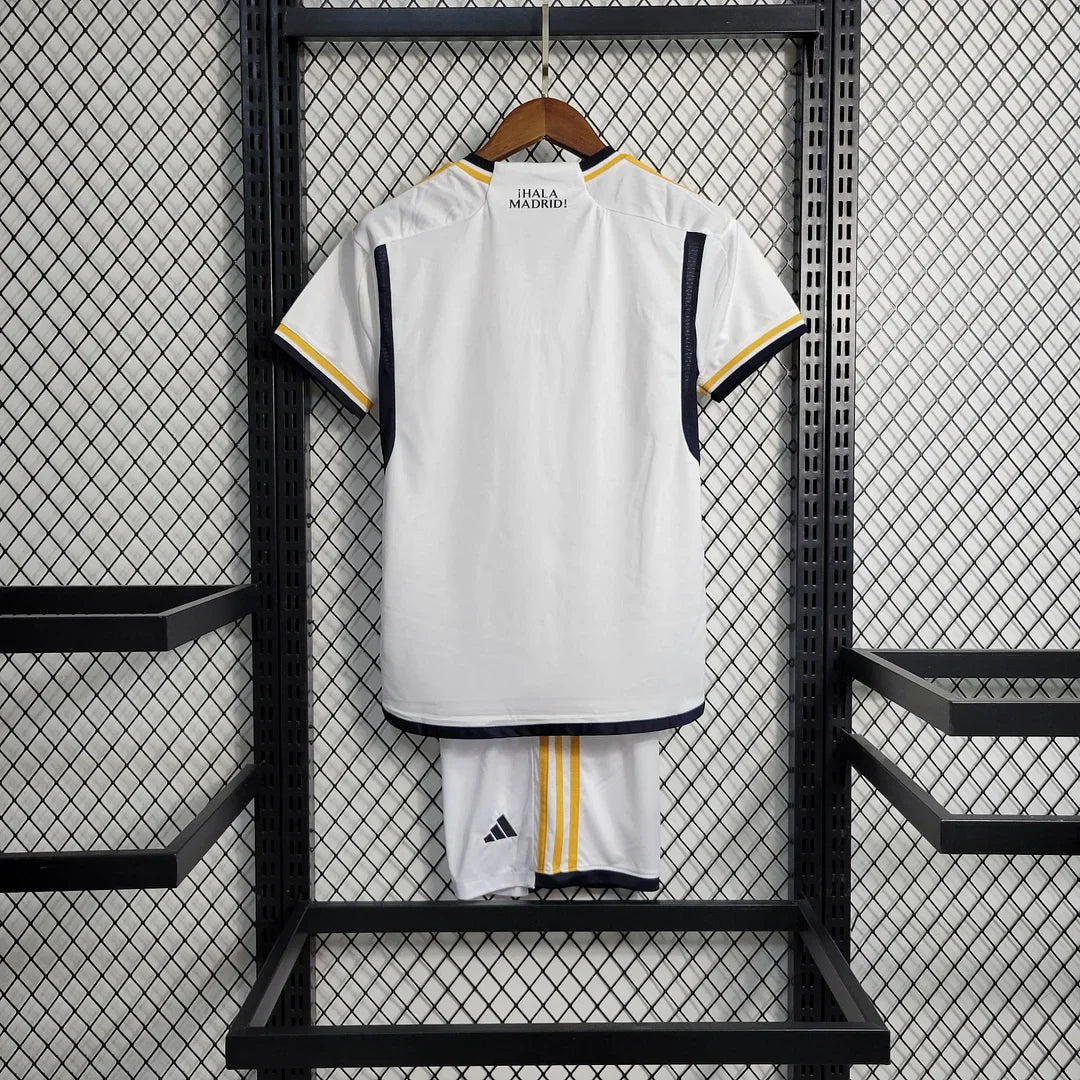 23/24 Real Madrid Home Tenue