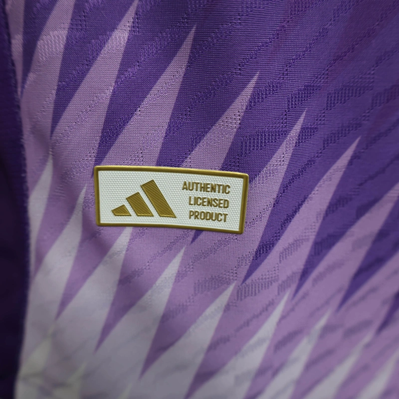 25/26 Manchester United Limited Jersey