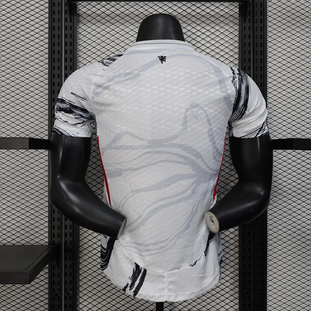 25/26 Manchester United White Limited Jersey