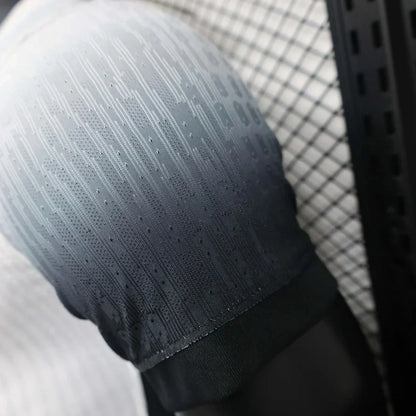 Corinthians 24/25 Home Kit