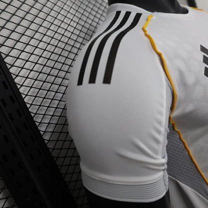 Real Madrid 25/26 Home Kit