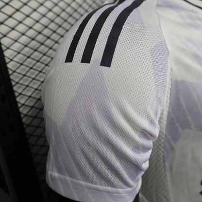 25/26 Manchester United Away Jersey