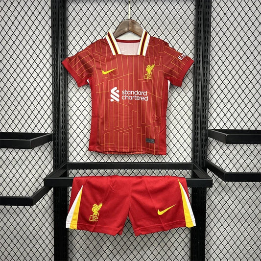 24/25 Liverpool Home Tenue