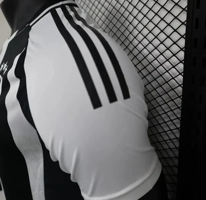 Juventus 24-25 Home Kit