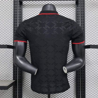 24/25 Manchester United Black Limited Jersey