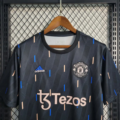 23/24 Manchester United Pre-competition Training Wear