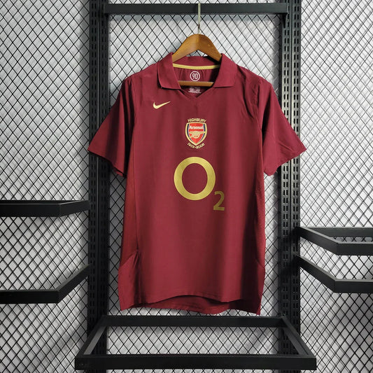 Arsenal 2005-2006 Home Kit