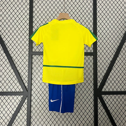 Brazil 2002 Home Tenue