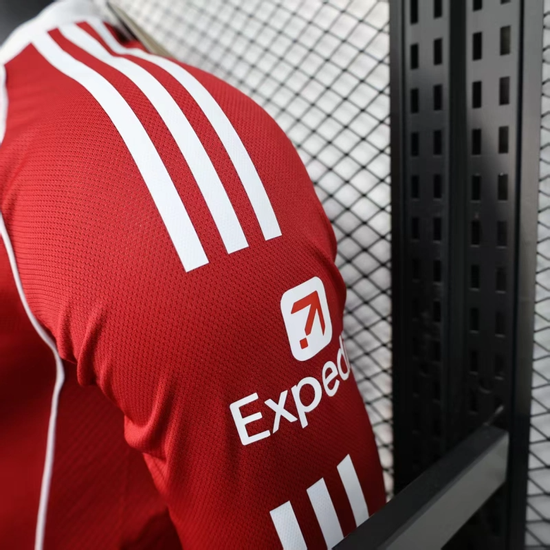 25/26 Liverpool FC Home Long Sleeve