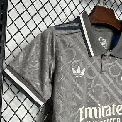 Real Madrid 24/25 Third Away Tenue