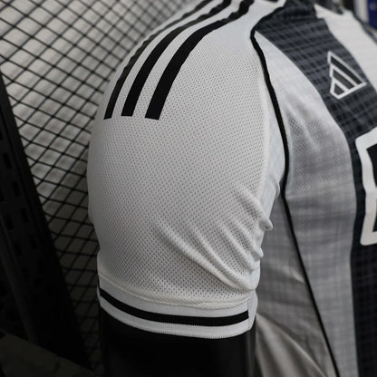 25/26 Newcastle United Home Kit