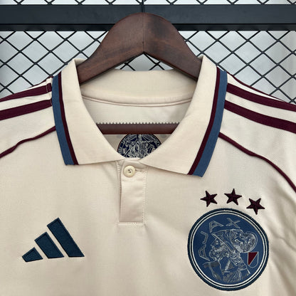 25/26 Ajax third away
