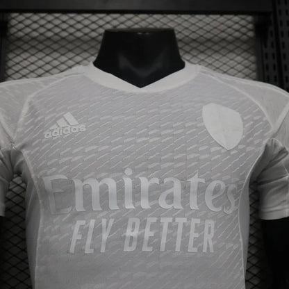 Arsenal "Pure Elegance" Limited Jersey