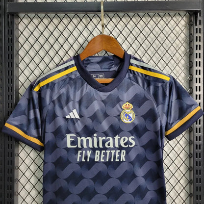 Real Madrid 23/24 Third Away Tenue